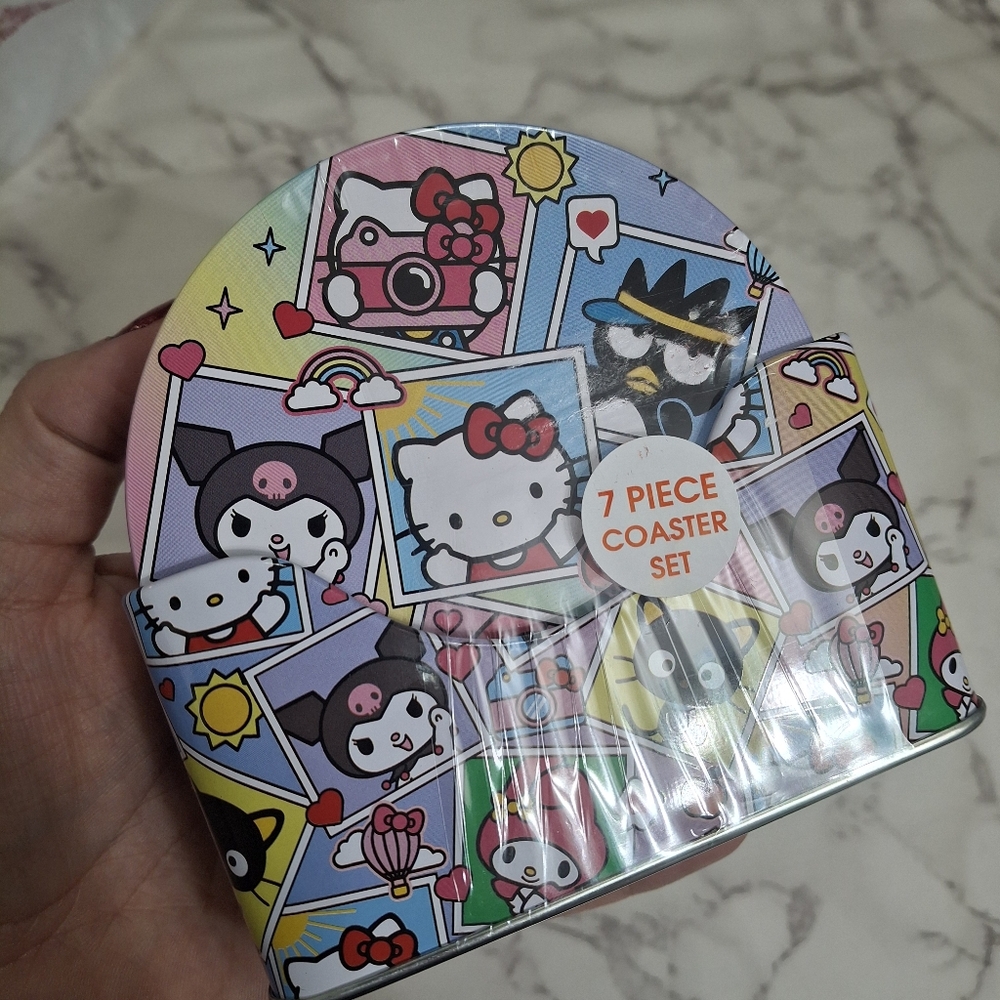 Hello Kitty Coaster Set - Picture 3 of 5